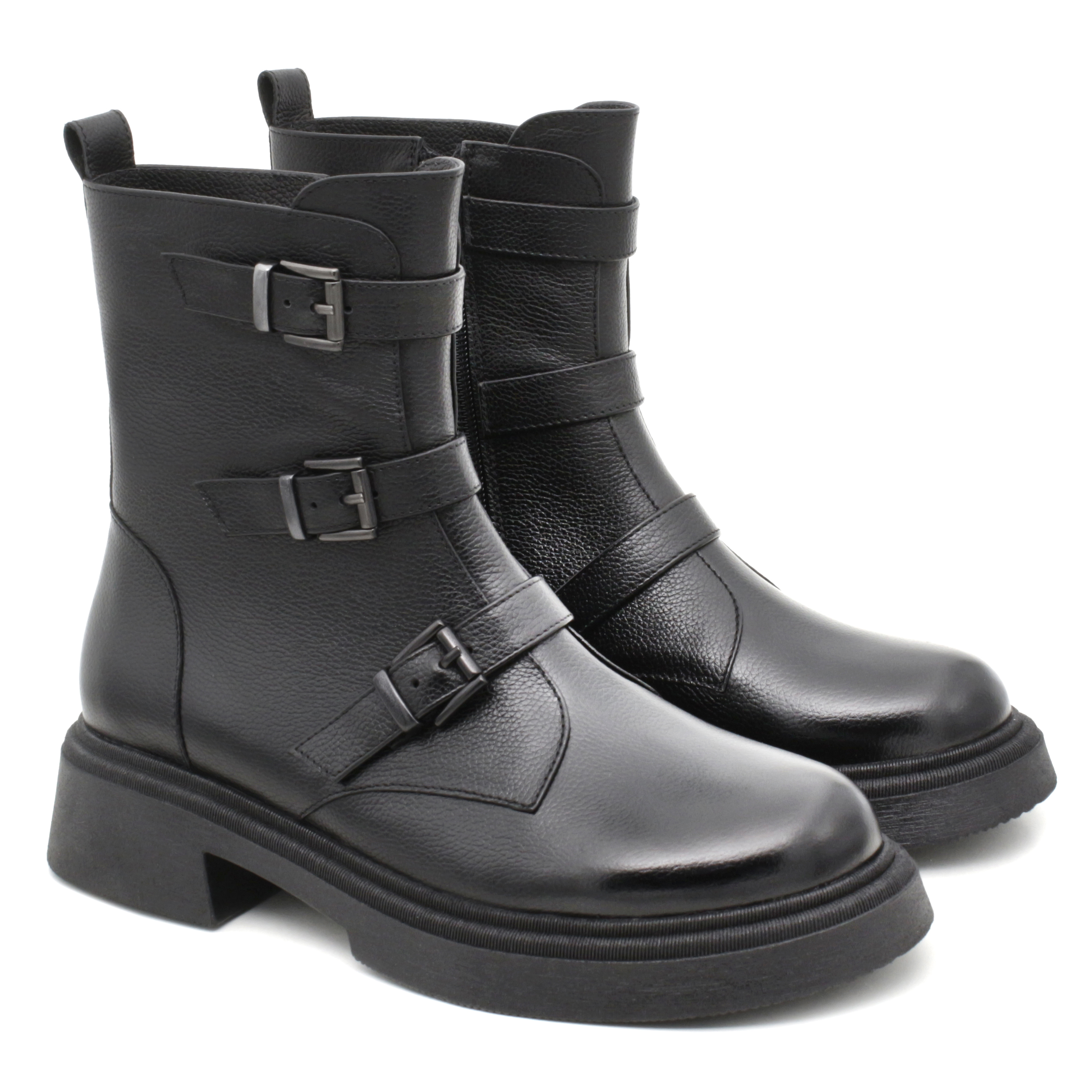 ნახევარჩექმები დაბალი ქუსლით