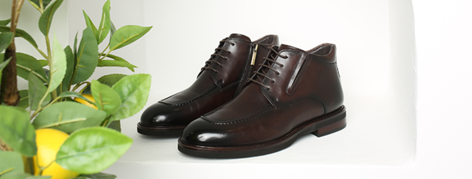 Category left  men-shoes Zennie 